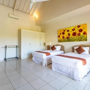 Mari Camplung Tanduk Guest house