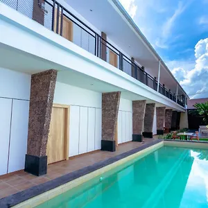 Lega Legi Town House By The Lavana Guest house