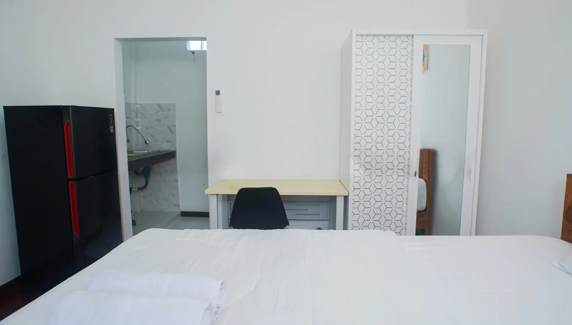 Fun Living Guest House Seminyak