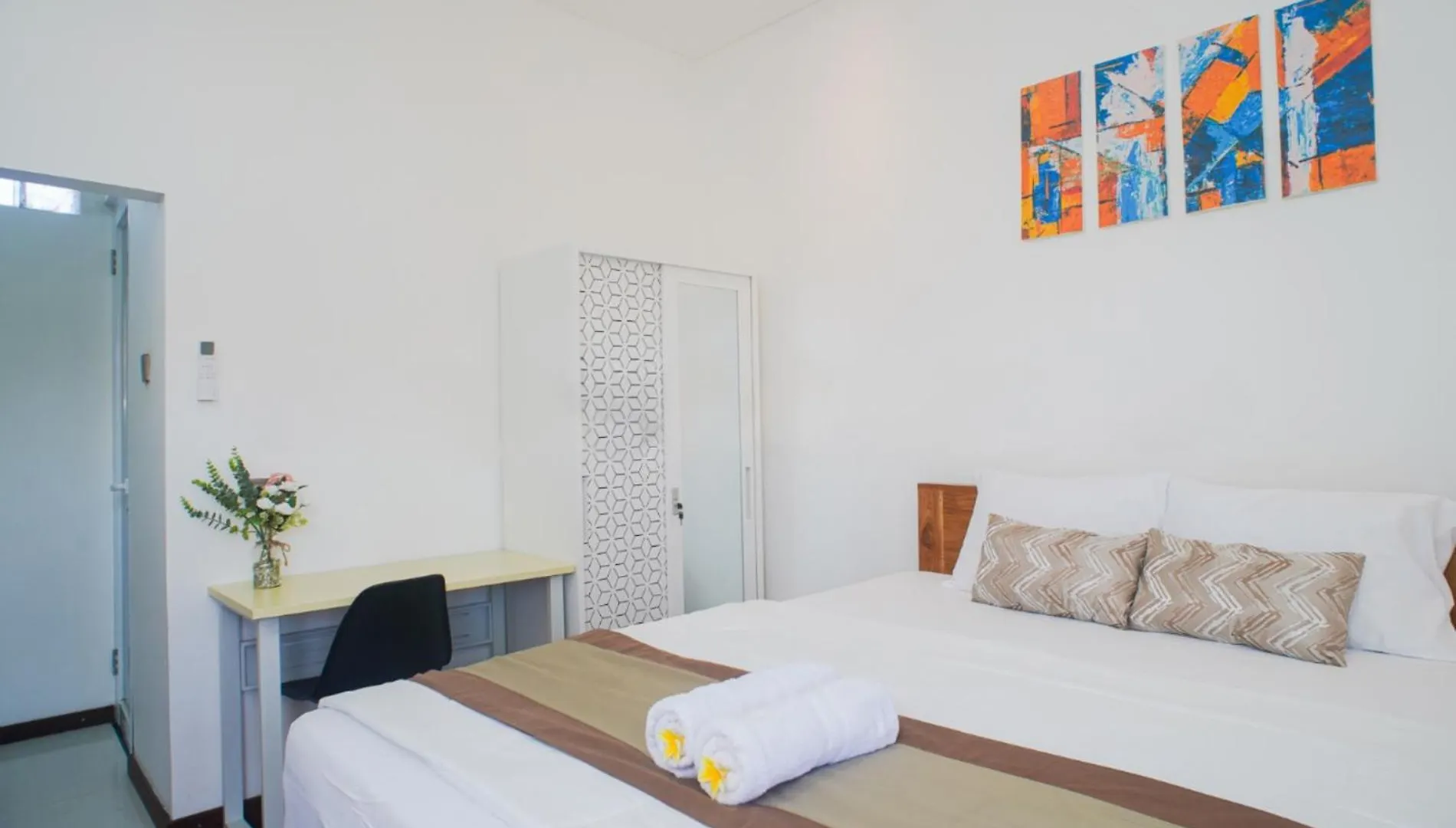 Fun Living Guest House Seminyak  Indonesia