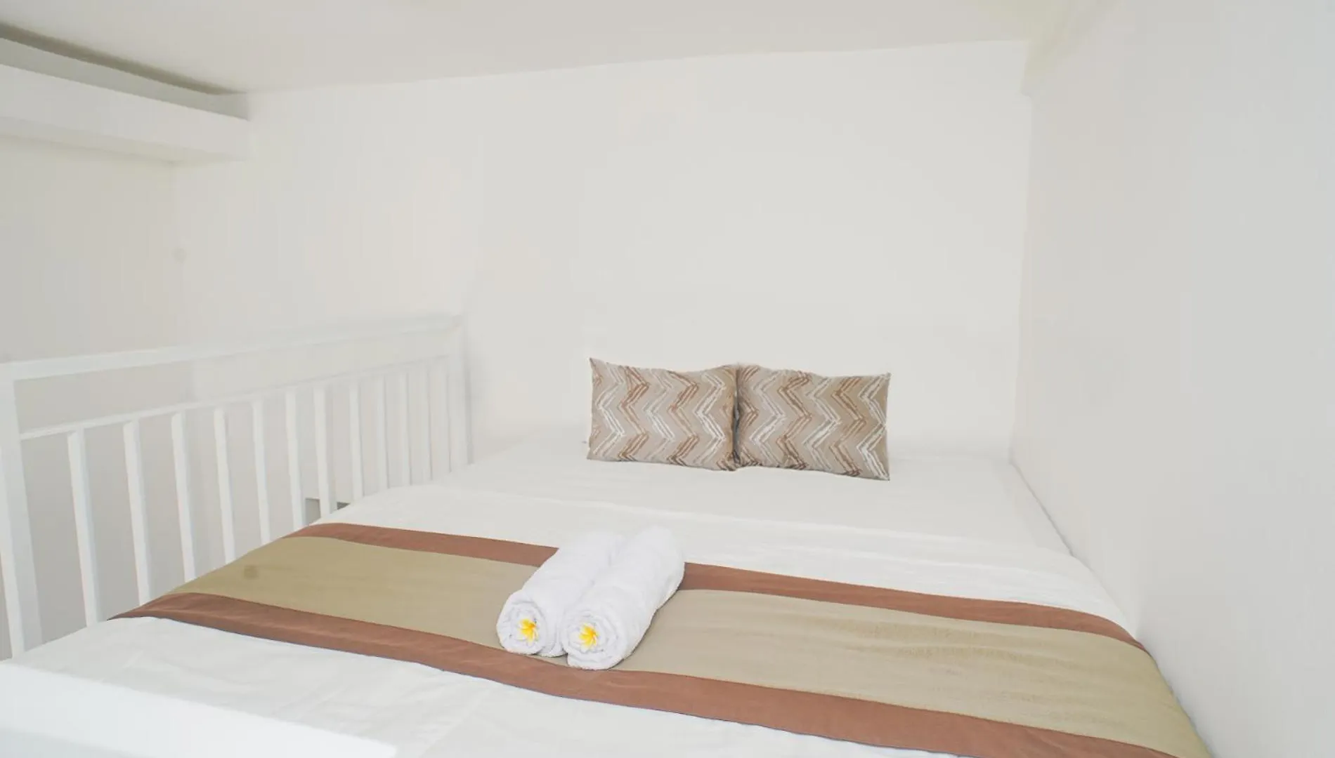 Fun Living Guest House Seminyak  Seminyak (Bali)